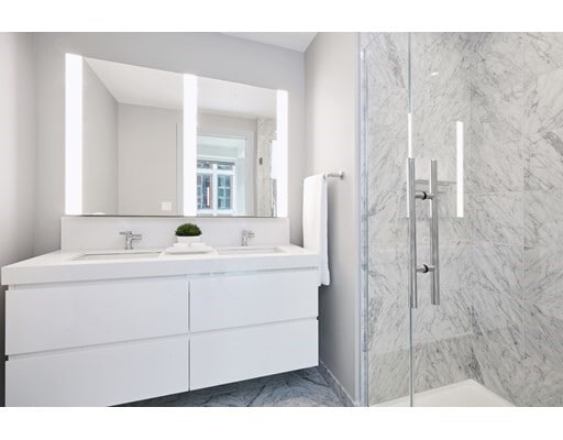 Building Photo - 135 Seaport Blvd