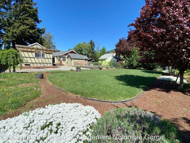 Foto del edificio - 4 br, 2 bath House - 245 NE Green St