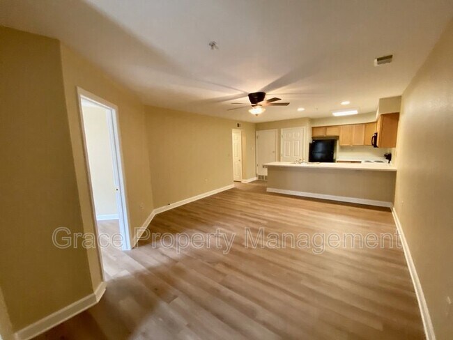 Building Photo - 5021 Garrison St