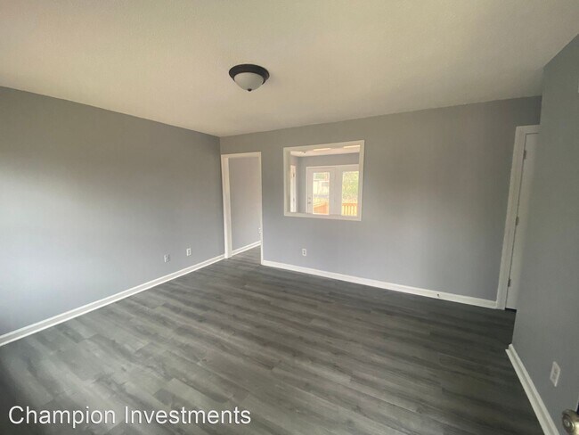 Building Photo - 3 br, 1.5 bath House - 303 Juniper Street