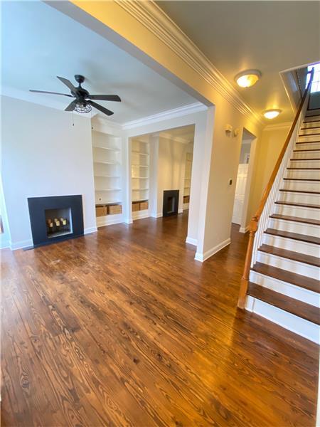 Building Photo - 503 Blair St