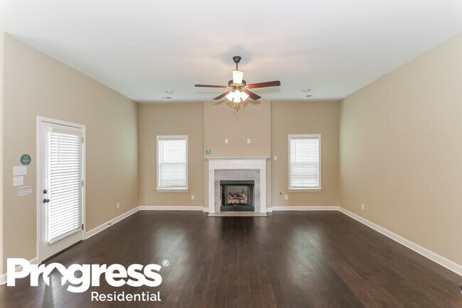Building Photo - 1166 Woodland Manor Blvd