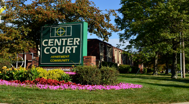 Welcome to Center Court - Center Court Apartments