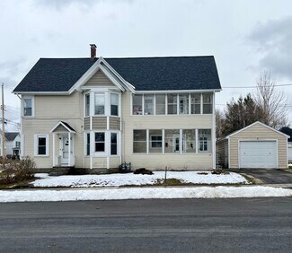 Building Photo - 28 7th Ave