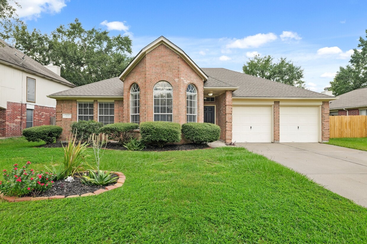 Primary Photo - 3651 Woodlace Dr