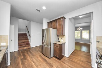 Building Photo - 6306 Bain Dr