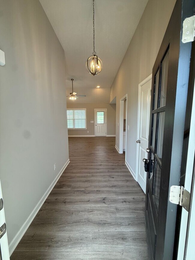 Foto del edificio - New Construction 3 Bedroom 2 bathroom for Lease