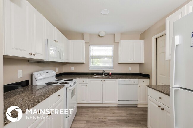 Building Photo - 2839 Hope St