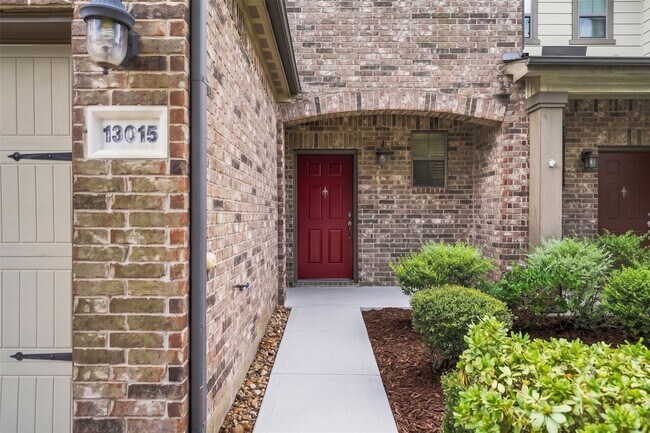 Foto del edificio - 13015 Cressida Glen Ln