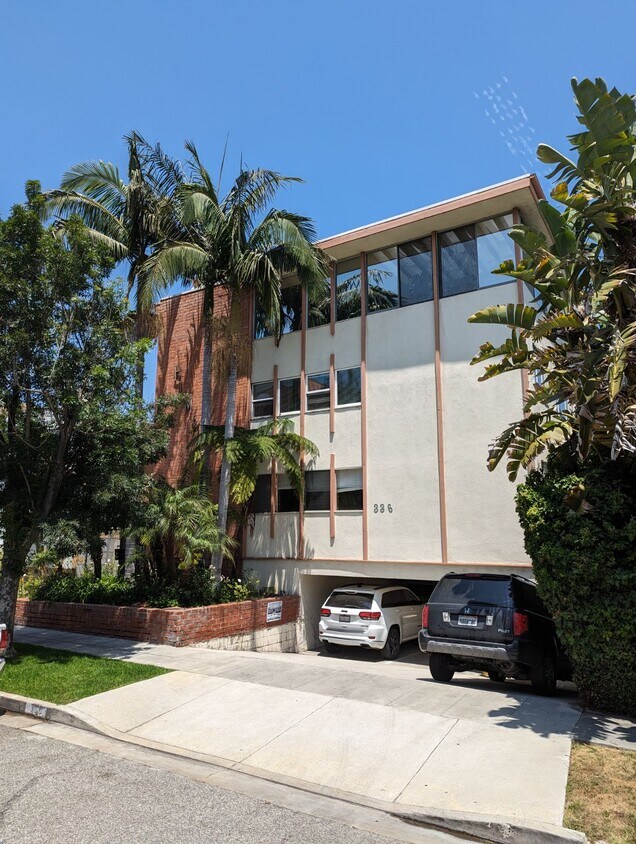 Elm Drive Apartments Apartments in Beverly Hills, CA