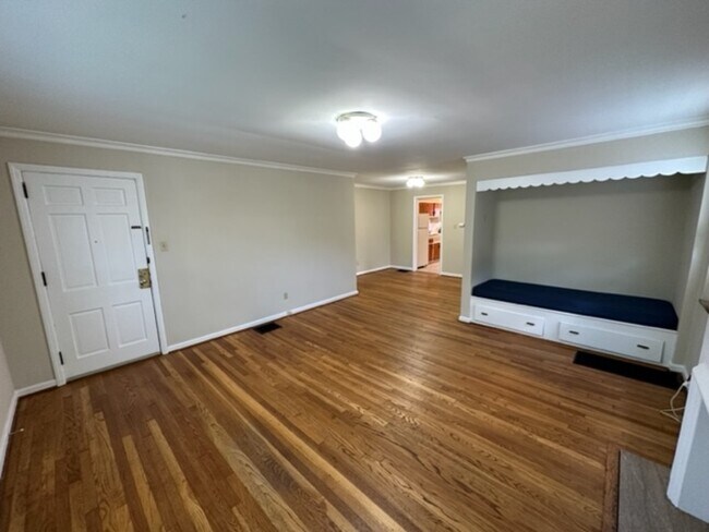 Foto del edificio - 775 Kenwick Rd