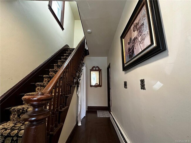 Foto del edificio - 115 Hudson Ave