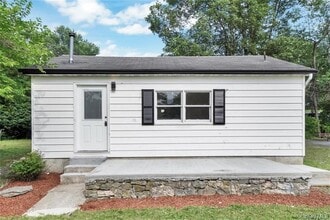 Building Photo - 246 Orchard Dr