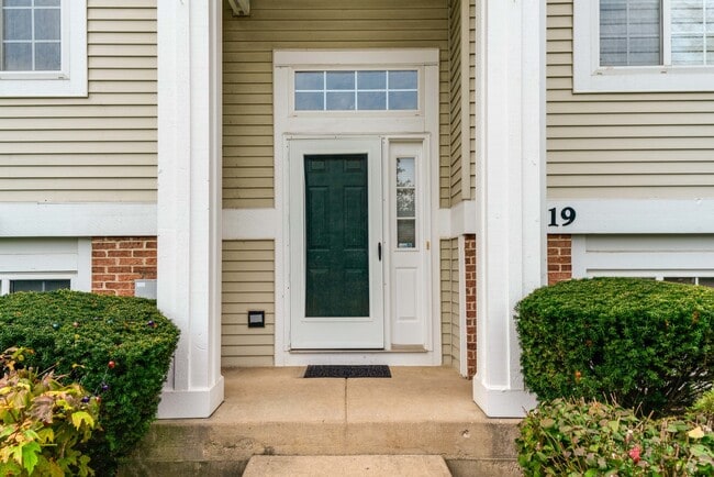 Building Photo - 1719 Sienna Ct