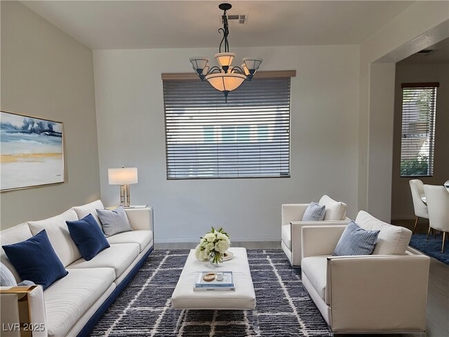 Foto del edificio - 7446 Poppy Hills Ct