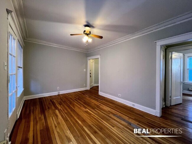 Foto del edificio - 2 bedroom in CHICAGO IL 60640