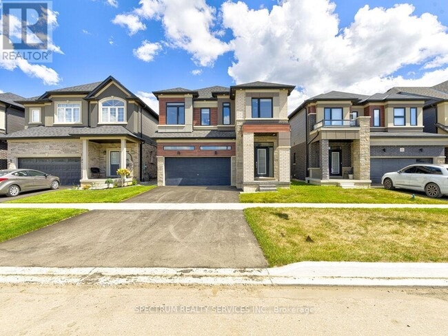 Building Photo - 44 Dennis Ave