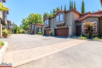 Building Photo - 1281 Old Willow Pl