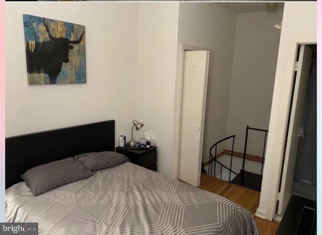 Building Photo - 409-15 S 11th St