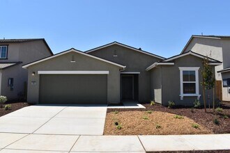 Building Photo - 4041 Bayonet Dr