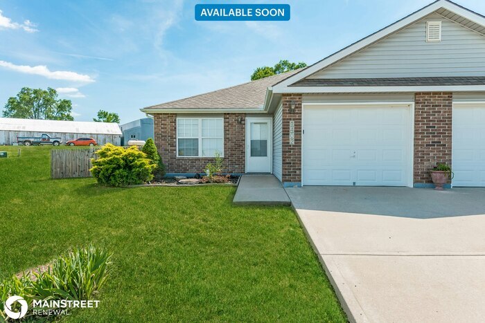 Primary Photo - 1402 Eagle Dr, Pleasant Hill, MO 64080