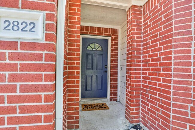 Building Photo - 2822 Foster Hill Dr