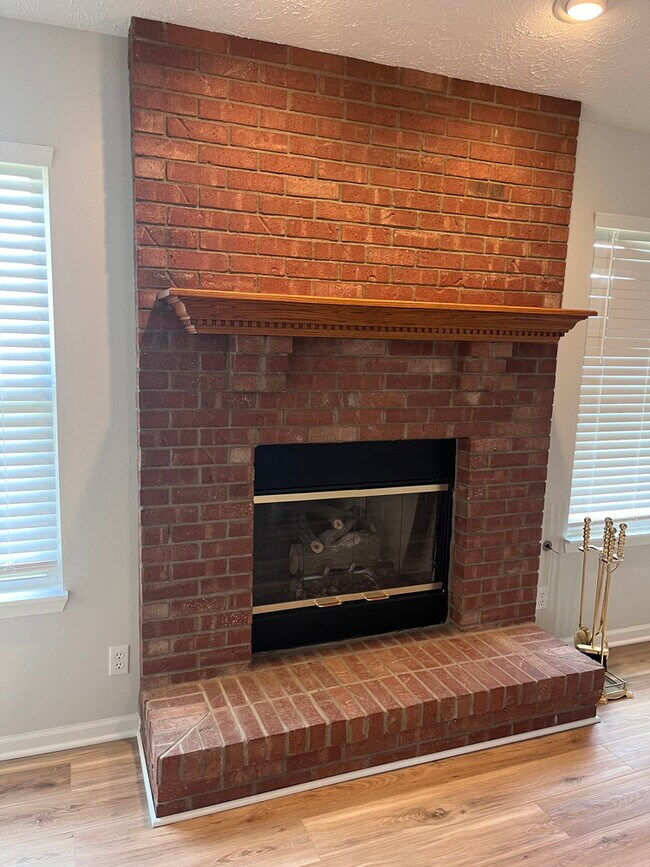 Foto del edificio - 237 N Wilmington Ln