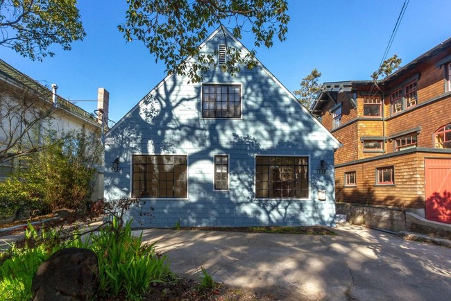 Building Photo - 3271 Kempton Ave