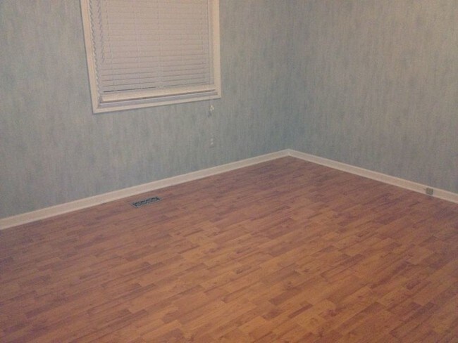 Foto del edificio - 3291 Frankton Dr