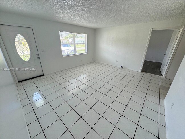 Building Photo - 4361 NW 25th Pl