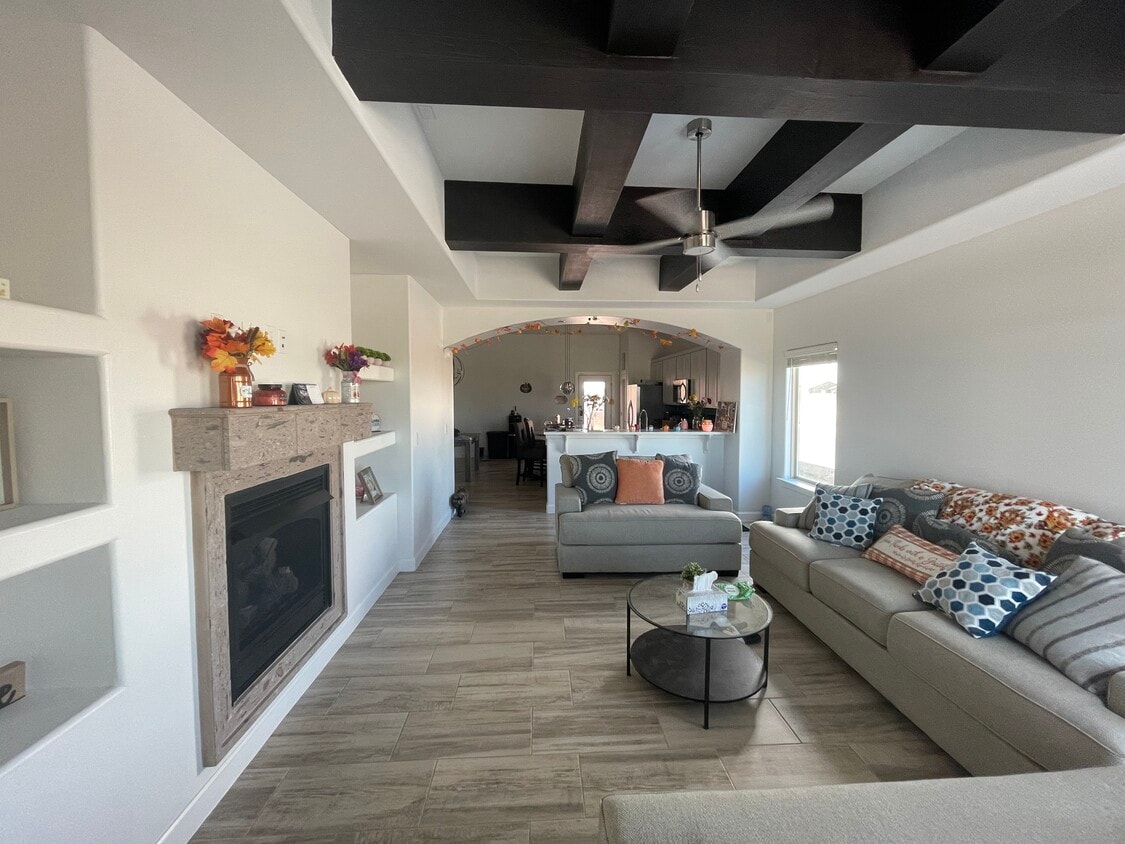 457 Sun Temple Rd, Socorro, TX 79927 House for Rent in Socorro, TX