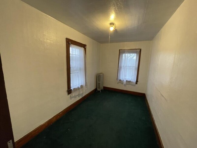 Foto del edificio - 221 2nd St