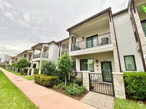 Building Photo - 4659 NW 83rd Path