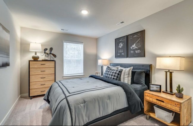Building Photo - 4511 Sardius Dr