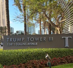 Building Photo - 15811 Collins Ave