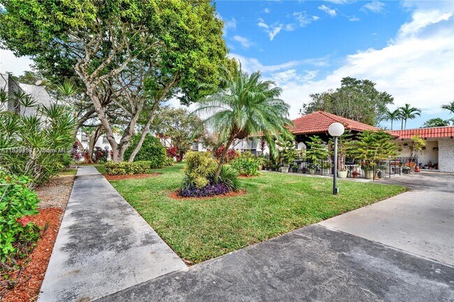 Foto del edificio - 8701 SW 141st St