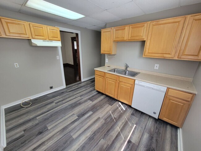 Foto del edificio - 604 Cambridge Ave