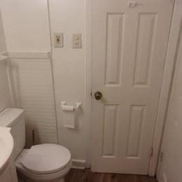 Building Photo - 6275 Flag St