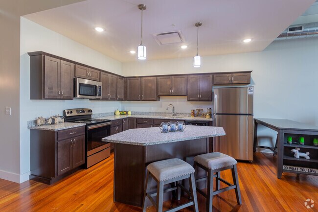 1HAB, 1BA_1350SF - Rathbun Lofts
