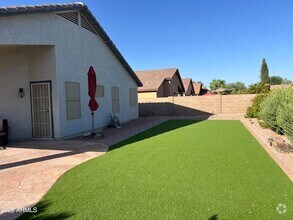 Building Photo - 35282 N Shorthorn Trail