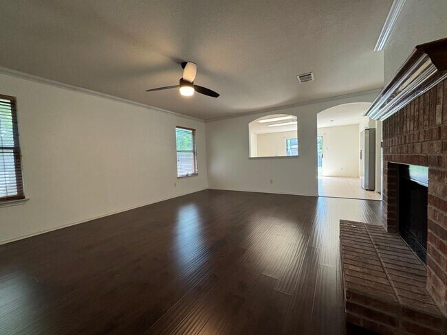 Foto del edificio - 12212 Kilmartin Ln
