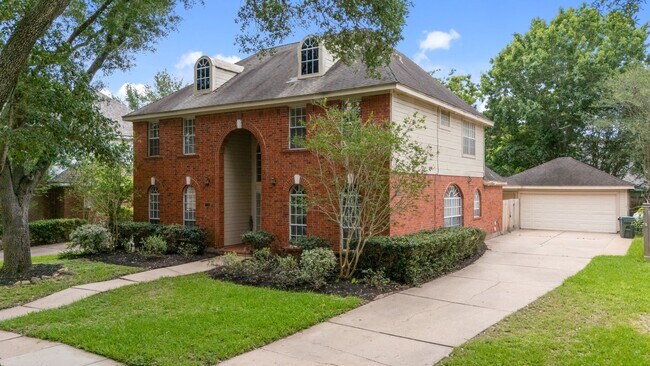 Foto del edificio - 3214 Richland Dr