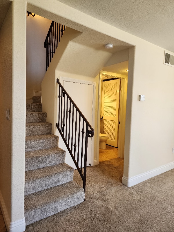 Building Photo - 3969 Nobel Dr