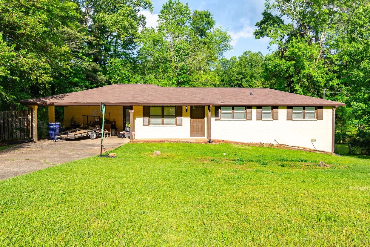 Primary Photo - Move In Ready 3bd/2ba - Pool Paradise