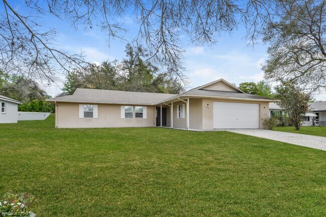 Building Photo - 3 br, 2 bath House - 1819 E Glancy Dr