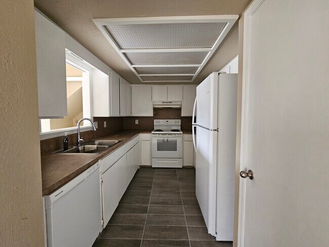 Foto del edificio - 3808 Quail Run Cir