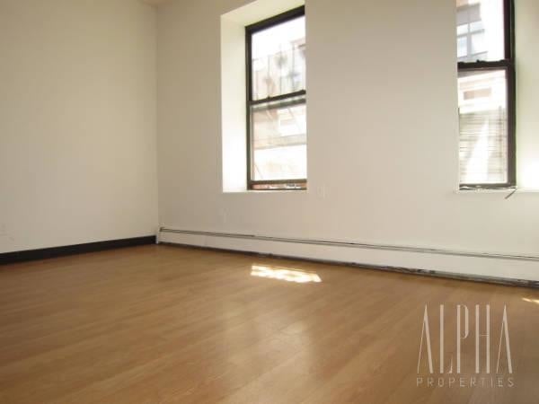 Building Photo - 202 Rivington St