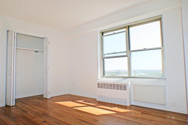 Primary Photo - 34-12 113th St