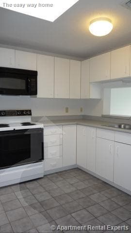 Photo - 175 Beacon St Apartment