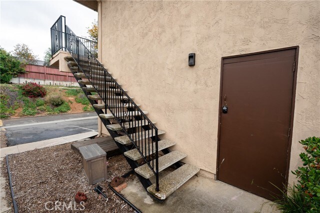 Building Photo - 12157 Wintergreen Dr